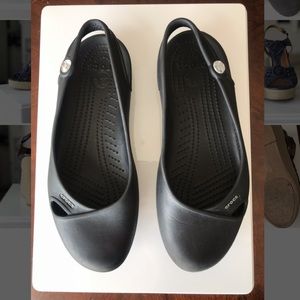 Crocs - Petite Slip On